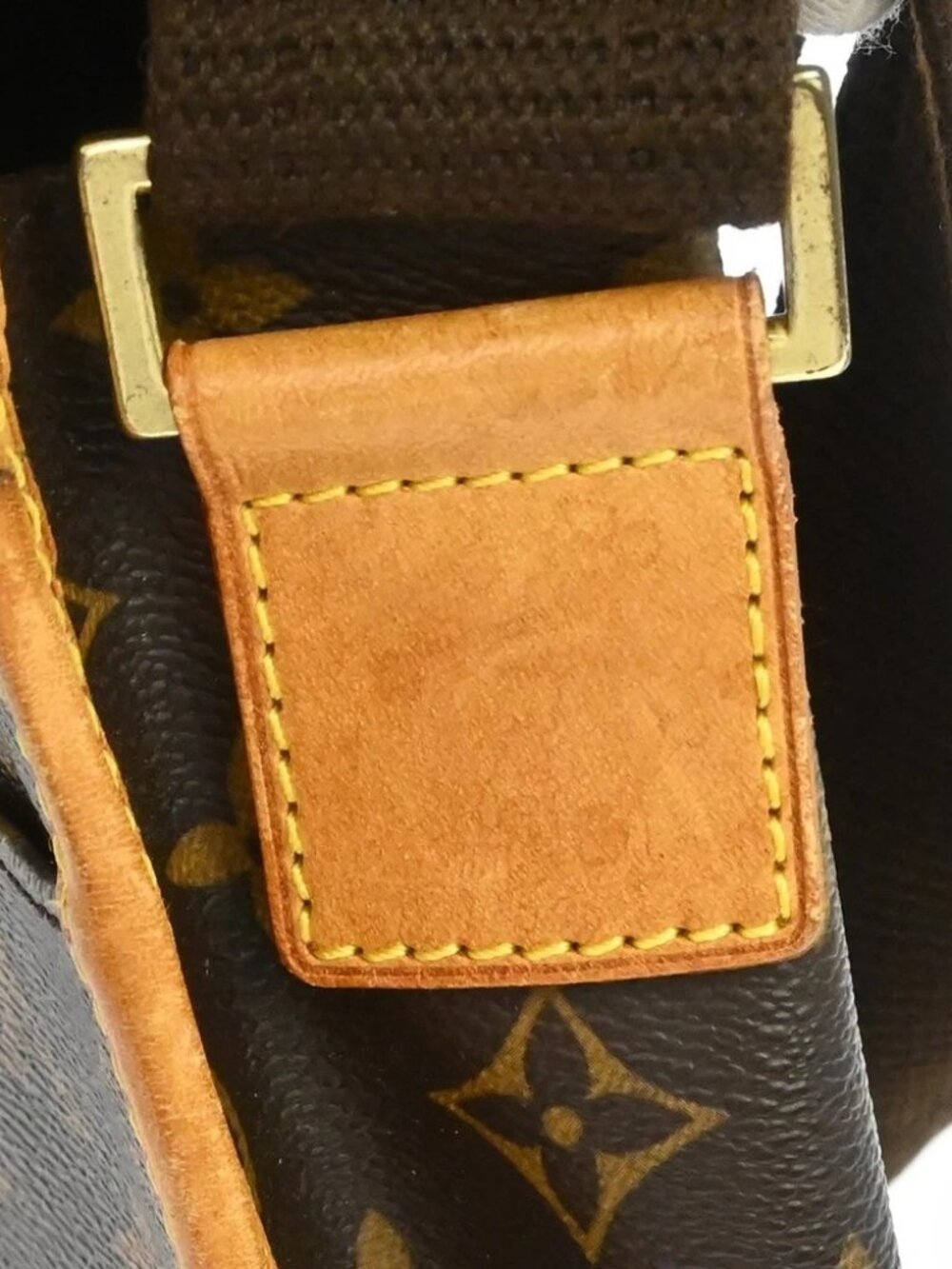LOUIS VUITTON MESSENGER BOSPHORE GM SHOULDER BAG - Picture 11 of 16